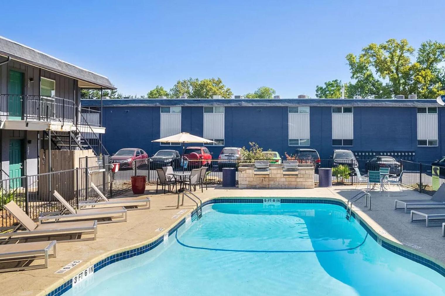 Ferienwohnung Blueground Mueller Bbq Pool Ac Nr Downtown Atx-281 Austin Exterior foto